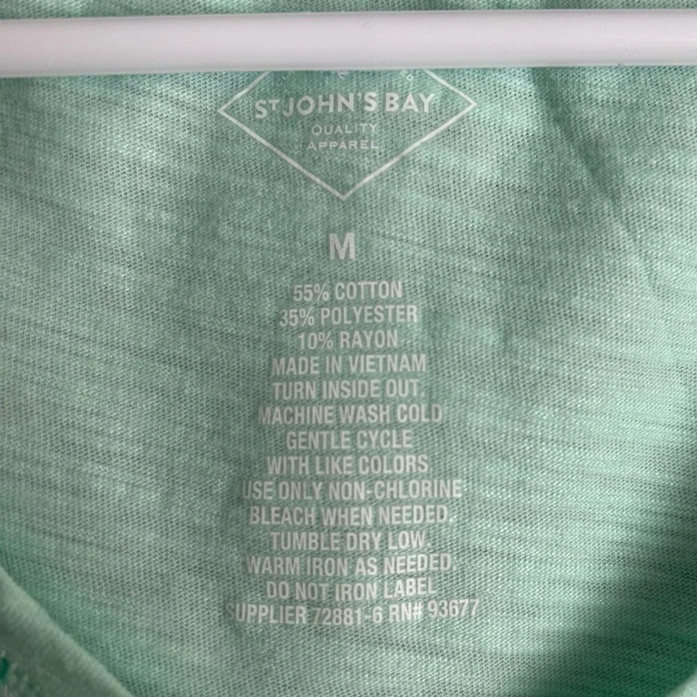 St. John’s Bay T-Shirt Mint Green Women Size M Beachy Sequins - Picture 5 of 8